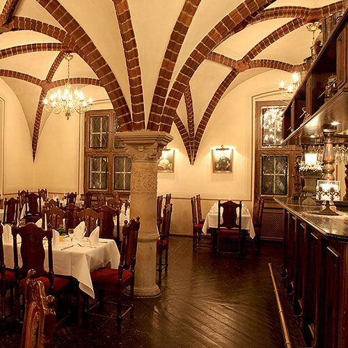 Los restaurantes de Mitte - Aqui © Restaurant Zur Gerichtslaube restaurantes Plaza de la Gendarmeria