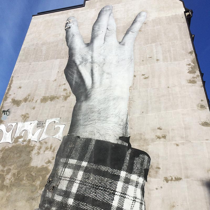 Arte urbano oficial legal JR berlin